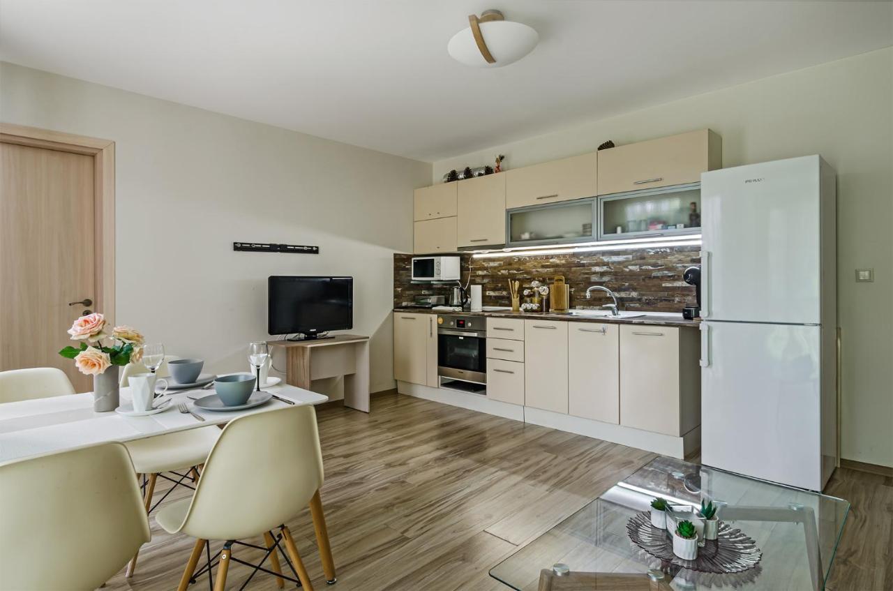 Apartmán Garden Palace Varna Exteriér fotografie